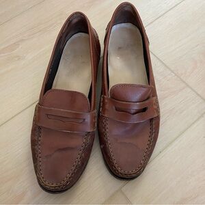 Classic Brown Loafers for Women